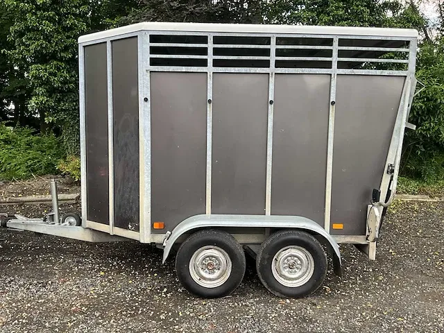 Saris f3020 veeaanhangwagen - afbeelding 12 van  33