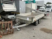 Saris p2000 aanhangwagen