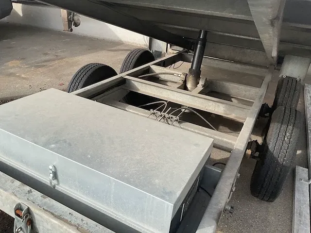 Saris pkc giant 30 aanhangwagen - afbeelding 7 van  8