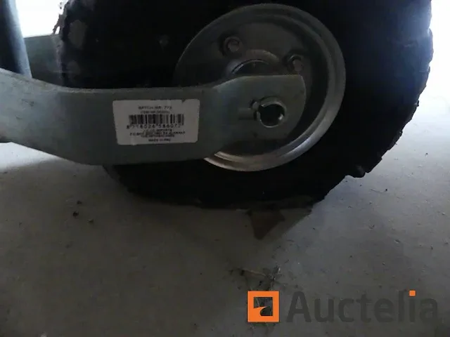 Saris sa2000a/fb3020 dubbelassige gesloten aanhanger - afbeelding 15 van  28