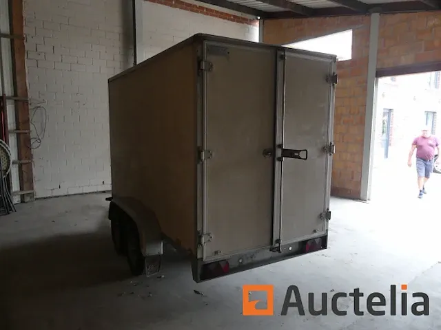 Saris sa2000a/fb3020 dubbelassige gesloten aanhanger - afbeelding 17 van  28