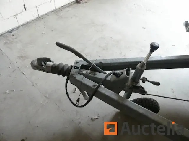Saris sa2000a/fb3020 dubbelassige gesloten aanhanger - afbeelding 19 van  28