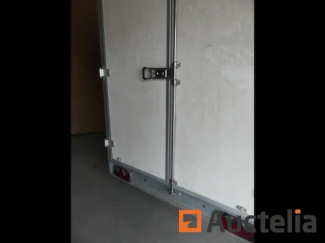 Saris sa2000a/fb3020 dubbelassige gesloten aanhanger - afbeelding 22 van  28