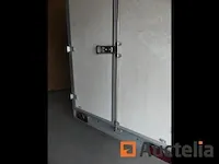 Saris sa2000a/fb3020 dubbelassige gesloten aanhanger - afbeelding 22 van  28
