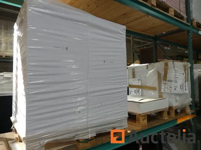 Satine machinaal gecoat papier 46x64 en 52x72 - afbeelding 11 van  18