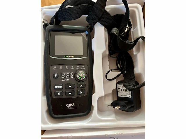 Satmeter qm-6933 satelliet meter - afbeelding 1 van  2