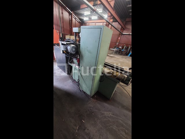 Saturne cirkelzaagautomaat / automatische zaagmachine - afbeelding 2 van  14