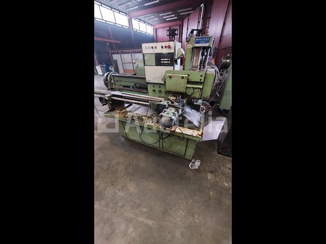 Saturne cirkelzaagautomaat / automatische zaagmachine - afbeelding 1 van  14