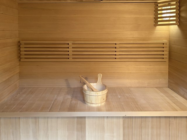Sauna - afbeelding 4 van  4