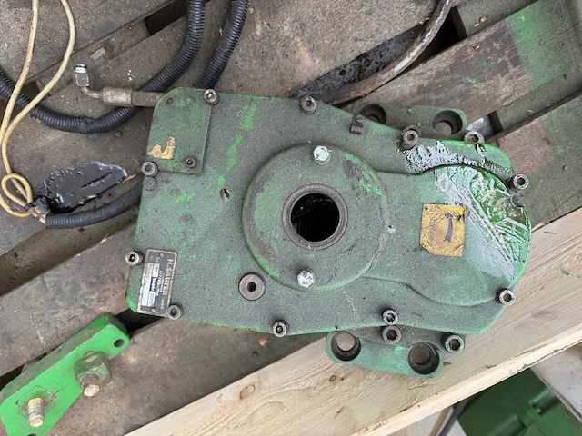 Sauter - frontpto for john deere - 2000 - afbeelding 2 van  3