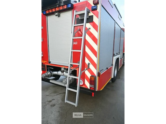 Scania brandweerwagen / pompwagen - afbeelding 11 van  42