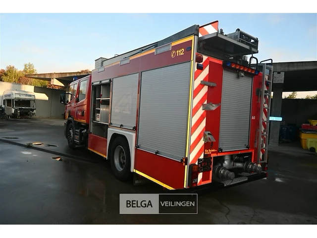 Scania brandweerwagen / pompwagen - afbeelding 33 van  42