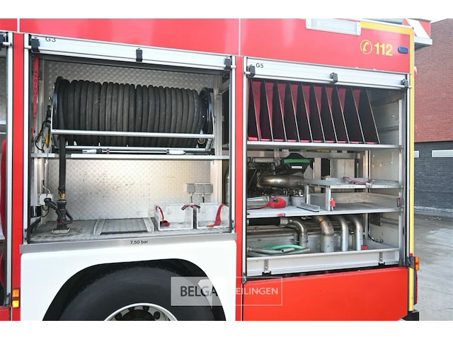 Scania brandweerwagen / pompwagen - afbeelding 36 van  42
