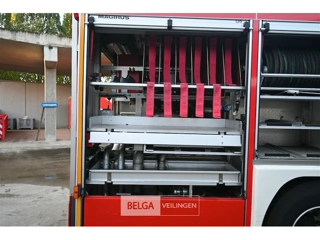 Scania brandweerwagen / pompwagen - afbeelding 39 van  42