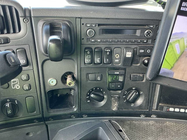Scania lb8x2*6 afval ophaalwagen - afbeelding 11 van  25