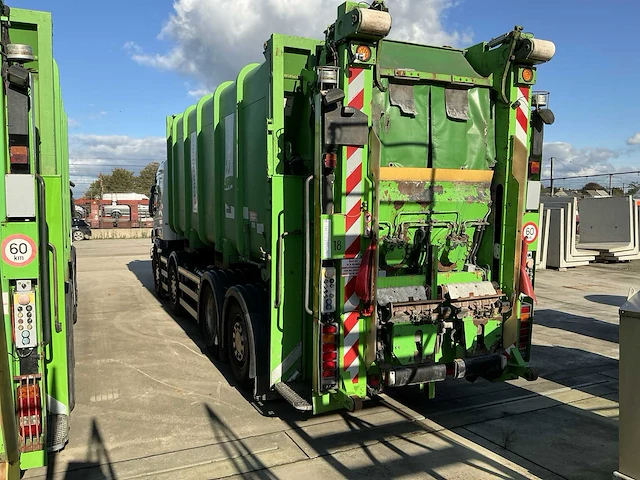 Scania lb8x2*6 afval ophaalwagen - afbeelding 4 van  20