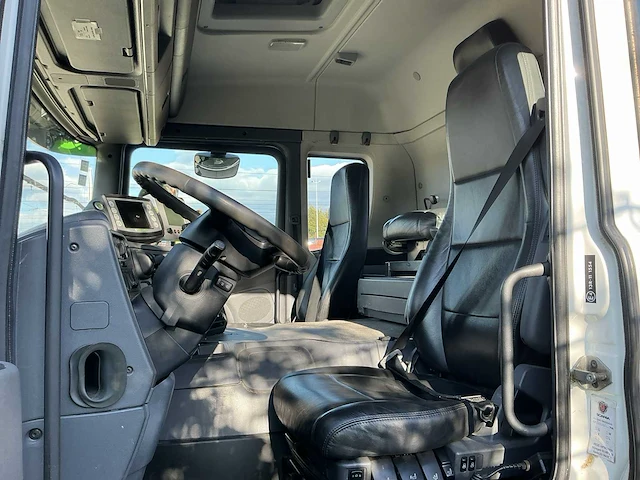 Scania lb8x2*6 afval ophaalwagen - afbeelding 9 van  23