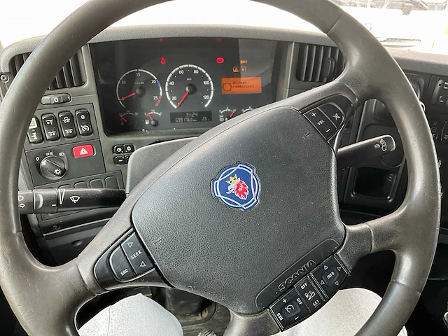 Scania r420 vrachtwagen - afbeelding 29 van  50