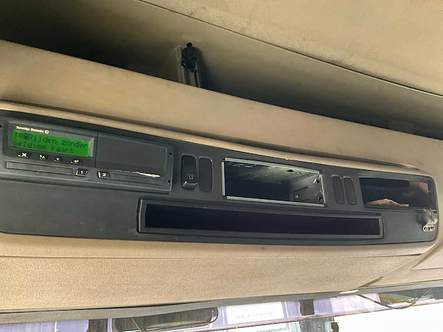 Scania r420 vrachtwagen - afbeelding 36 van  50