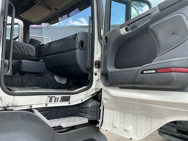 Scania r420 vrachtwagen - afbeelding 38 van  50
