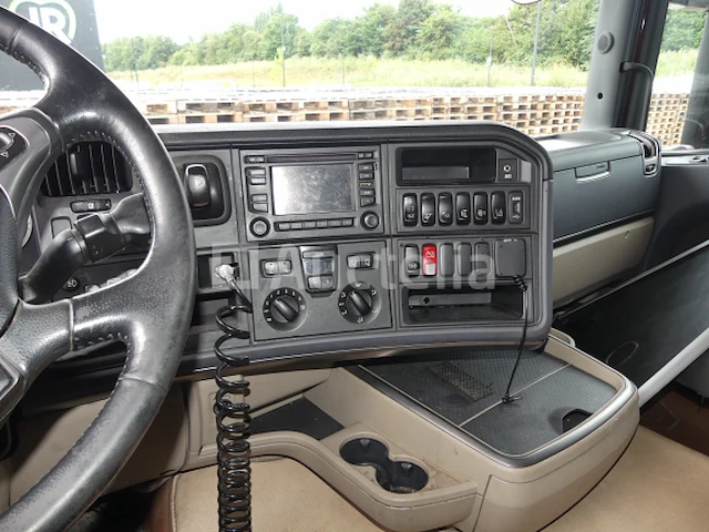 Scania r490 trekker (2015-891.424 km) - afbeelding 35 van  41