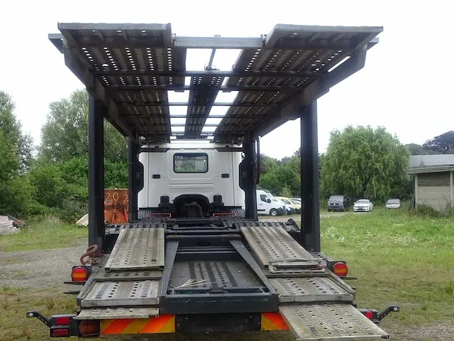 Scania scania vrachtwagen - afbeelding 19 van  24