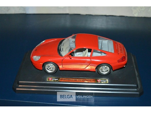 Schaal model porsche 911 - afbeelding 1 van  2