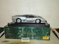 Schaalmodel jaguar model 1-12 xj220 1992 - afbeelding 1 van  5