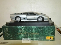 Schaalmodel jaguar model 1-12 xj220 1992 - afbeelding 2 van  5