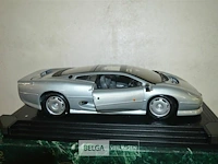 Schaalmodel jaguar model 1-12 xj220 1992 - afbeelding 3 van  5