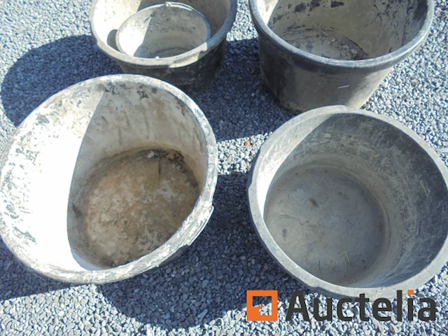 Schaaltjes (4 stuks) en 1 emmer - afbeelding 1 van  4