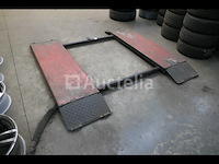 Schaar garage brug zippo h435