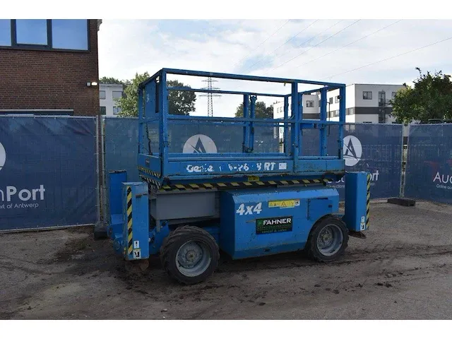 Schaarhoogwerker genie gs-2668rt 9.75m - afbeelding 1 van  1