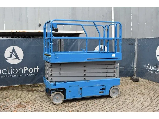 Schaarhoogwerker genie gs3246 elektrisch 11.75m - afbeelding 1 van  1