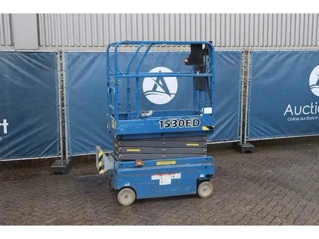 Schaarhoogwerker gmg 1530ed elektrisch 6.5m - afbeelding 1 van  1