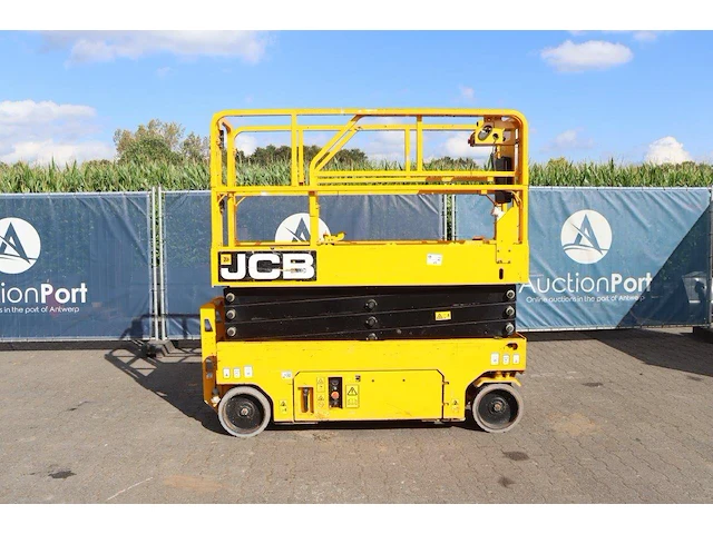 Schaarhoogwerker jcb s2632e elektrisch 250kg 10.1m 2018 - afbeelding 1 van  1