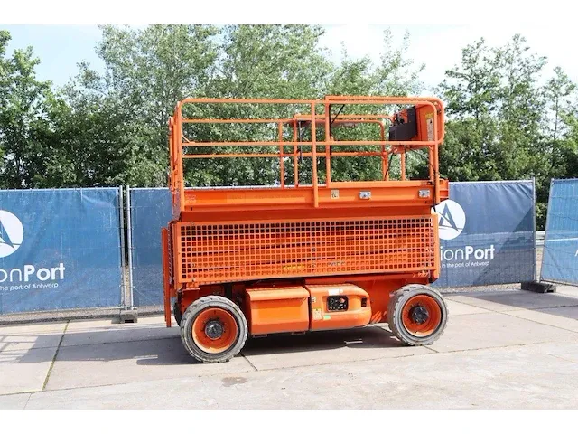 Schaarhoogwerker jlg m3369 elektrisch+diesel 450kg 12m 2012 - afbeelding 1 van  1