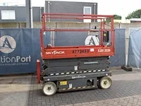 Schaarhoogwerker skyjack sj3226 elektrisch 10m - afbeelding 1 van  1