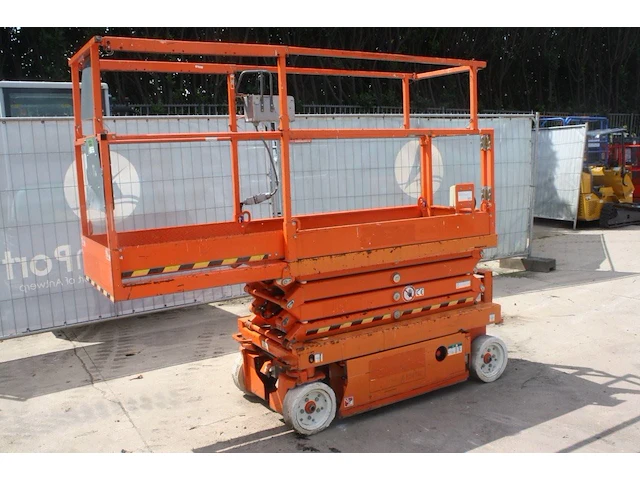 Schaarhoogwerker skyjack sjiii3219 elektrisch 7.79m 2015 - afbeelding 1 van  1