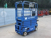 Schaarhoogwerker upright mx19 elektrisch 7.8m - afbeelding 1 van  1