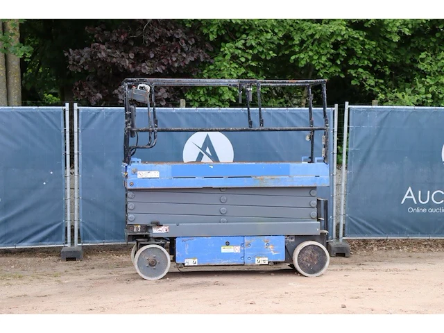 Schaarlift aichi sv08cnl elektrisch 9.77m - afbeelding 1 van  1