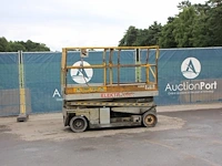 Schaarlift custers 2033 elektrisch 1995 - afbeelding 1 van  1