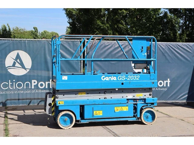 Schaarlift genie gs-2032 elektrisch 8.1m 1998 - afbeelding 1 van  1