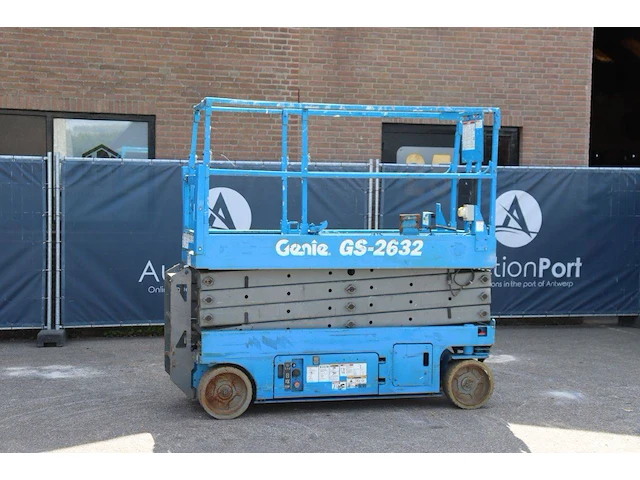 Schaarlift genie gs-2632 elektrisch 9.96m 2006 - afbeelding 1 van  1