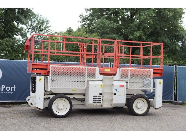 Schaarlift genie gs-3390 diesel 12m 2012 - afbeelding 1 van  1