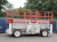Schaarlift genie gs-3390 diesel 12m 2012 - afbeelding 1 van  1
