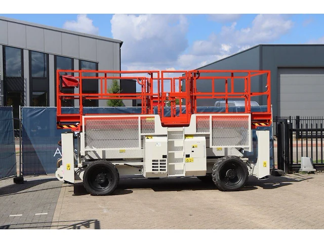 Schaarlift genie gs3390rt diesel 12.06m 2014 - afbeelding 1 van  1
