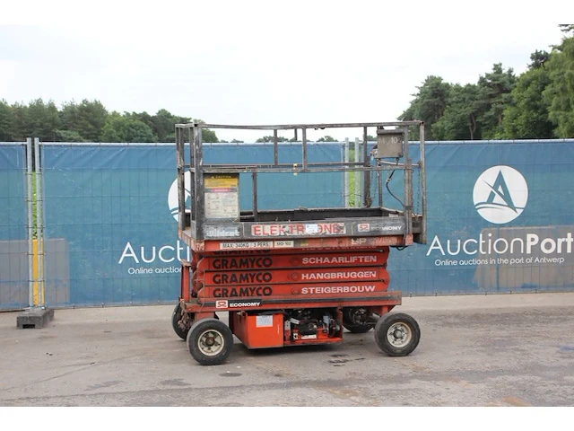 Schaarlift gramyco sp2156 elektrisch 1989 - afbeelding 1 van  1