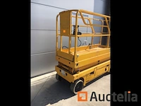 Schaarlift haulotte compact 8 - afbeelding 2 van  7