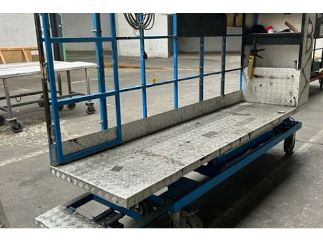 Schaarlift hymo mobiel - afbeelding 6 van  13